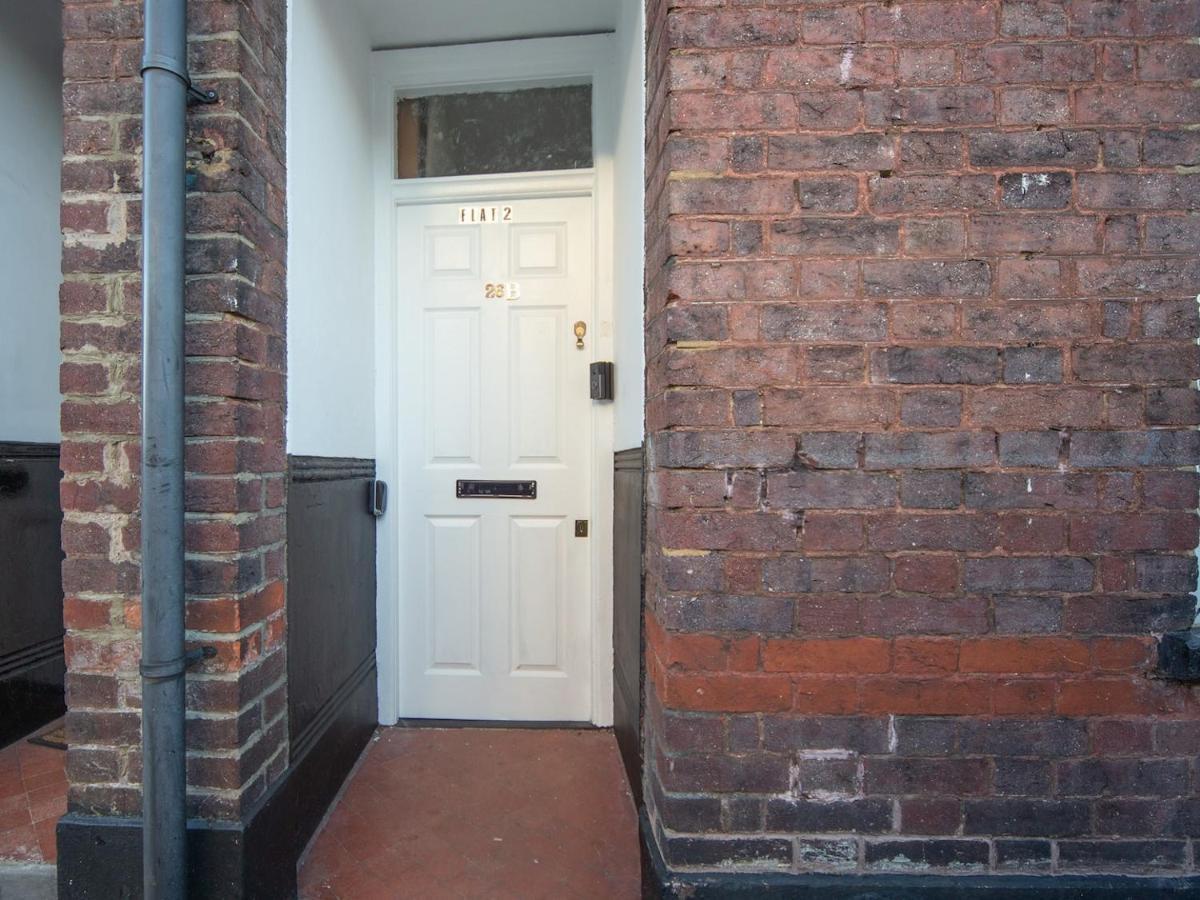 Bellaliving 2 Bedroom Apartment - Luton ルートン エクステリア 写真